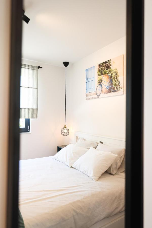 Old Road Apartment